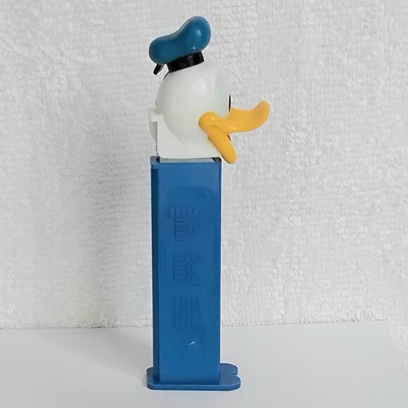 3/$24 NM/M Disney's Donald Duck on Blue PEZ Dispenser!! - Picture 2 of 5